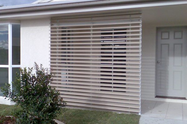 Aluminium Louvres in Verandah Adjutable Aluminium Louvres installed in the verandah